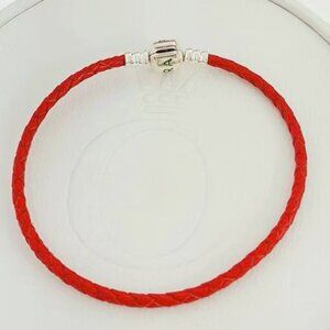 Pandora Single Red Leather Bracelet with Pandora Clasp